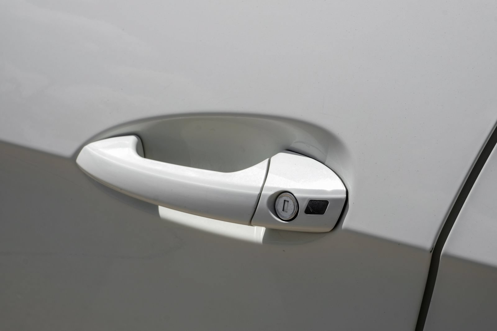 Used 2012 Mercedes-Benz E 350 Sedan image 36