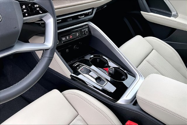 New 2026 Audi Q5 Premium Plus AWD/4WD image 14