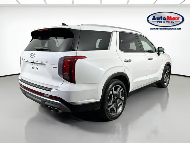 Used 2023 Hyundai Palisade Limited w/ Cargo Package AWD/4WD image 2