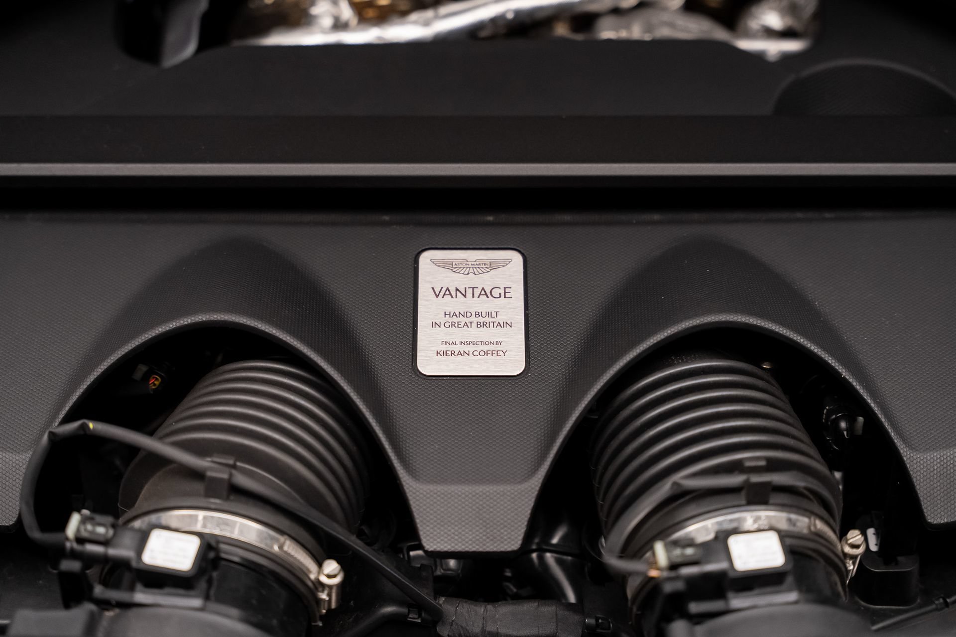 Used 2025 Aston Martin V8 Vantage Coupe RWD image 67