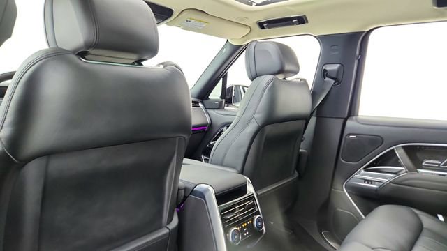 Used 2023 Land Rover Range Rover SE AWD/4WD image 29