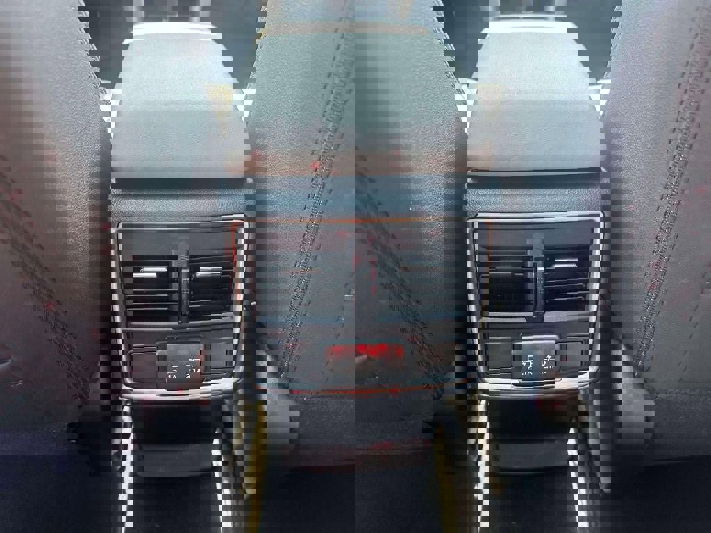 Used 2023 Subaru Forester Premium image 12