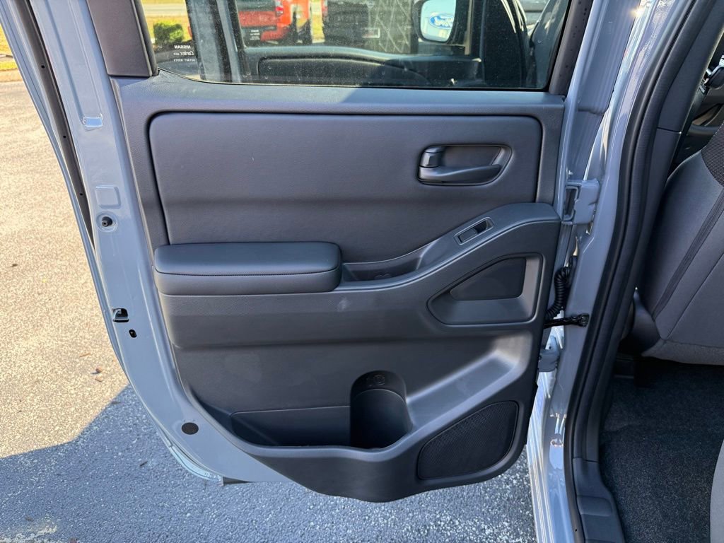 New 2026 Nissan Frontier SV w/ Tow Package image 10
