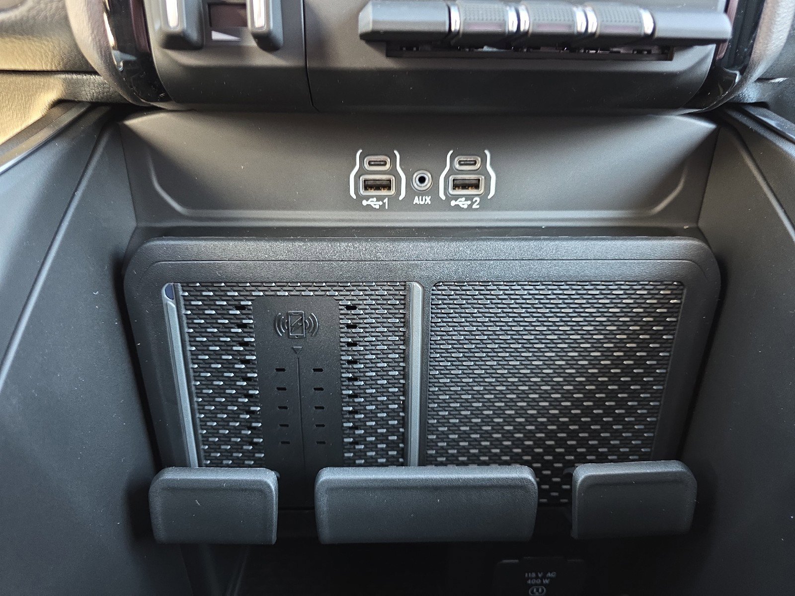 New 2026 RAM 1500 4x4 Crew Cab image 39