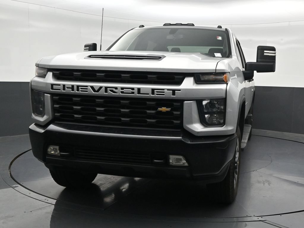 Used 2022 Chevrolet Silverado 2500 Custom w/ Custom Convenience Package AWD/4WD image 9