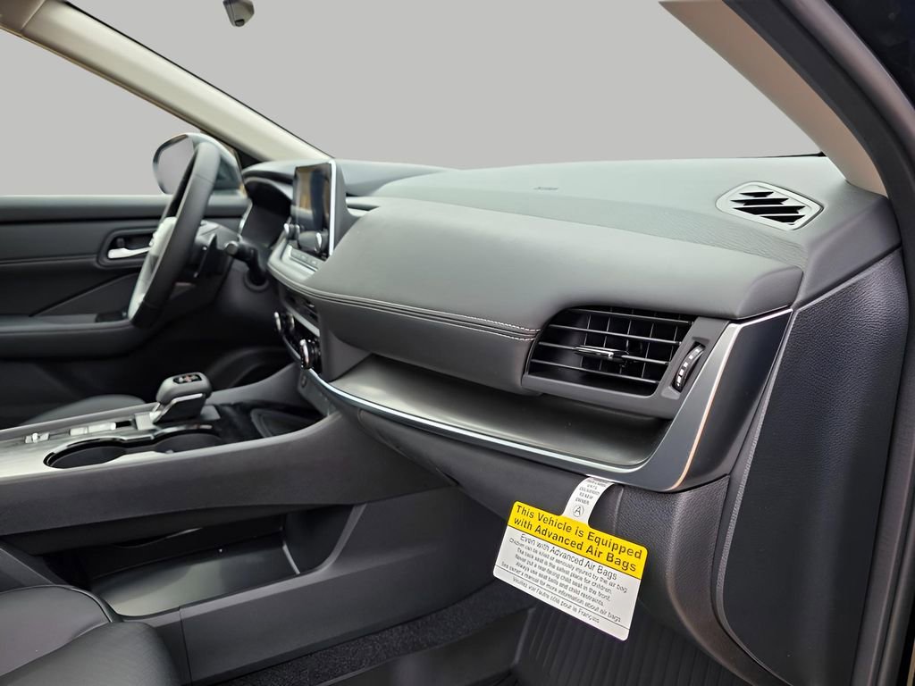 New 2026 Nissan Rogue SV image 13