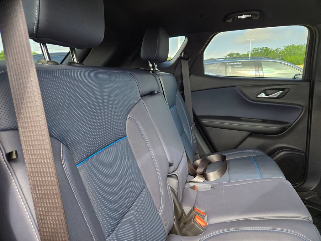 Used 2024 Chevrolet Blazer RS w/ LPO, Floor Liner Package AWD/4WD image 17