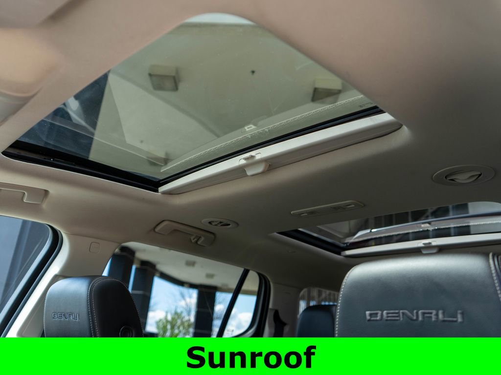 Used 2021 GMC Acadia Denali w/ GMC Pro Grade Package AWD/4WD image 12