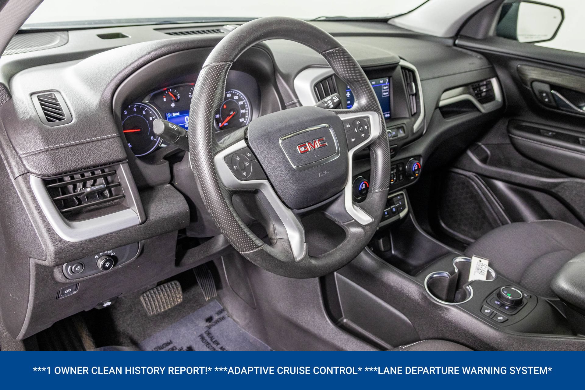 Used 2023 GMC Terrain SLE w/ Driver Convenience Package FWD image 4