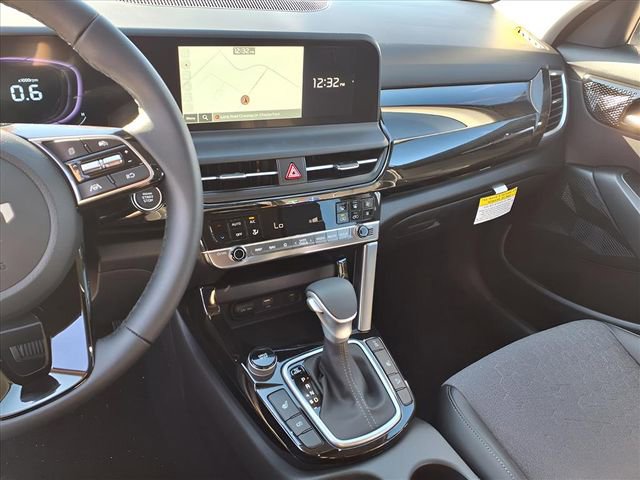 New 2026 Kia Seltos S image 5