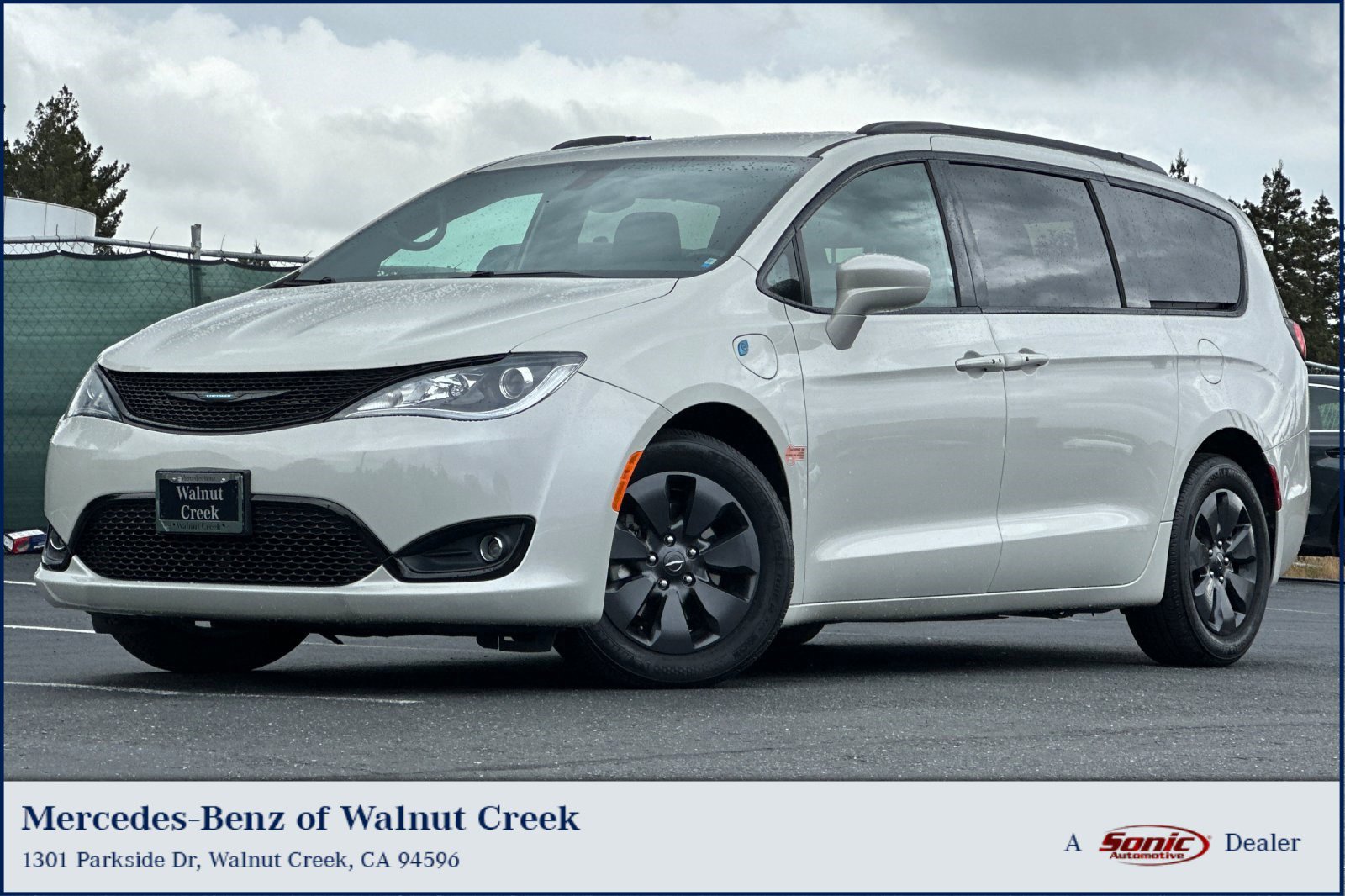 Used 2020 Chrysler Pacifica Touring-L w/ S Appearance Package