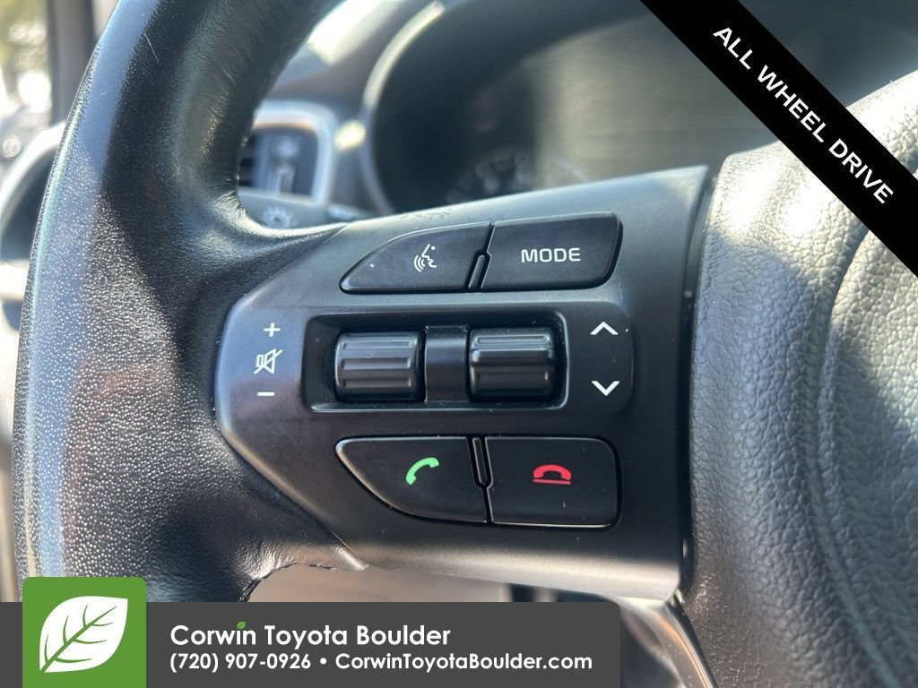 Used 2017 Kia Sorento EX AWD/4WD image 26