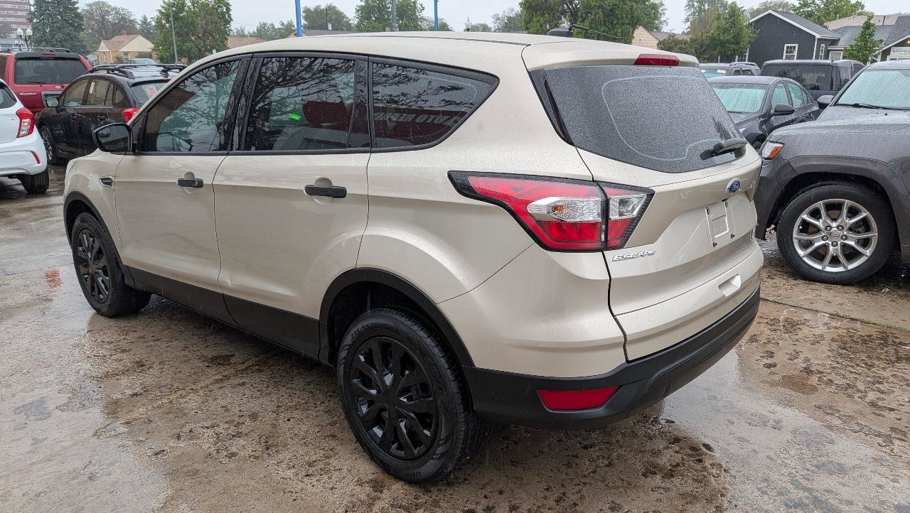 Used 2018 Ford Escape S FWD image 7