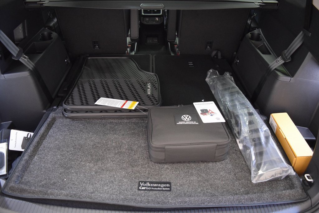 New 2026 Volkswagen Atlas SEL Premium R-Line image 10