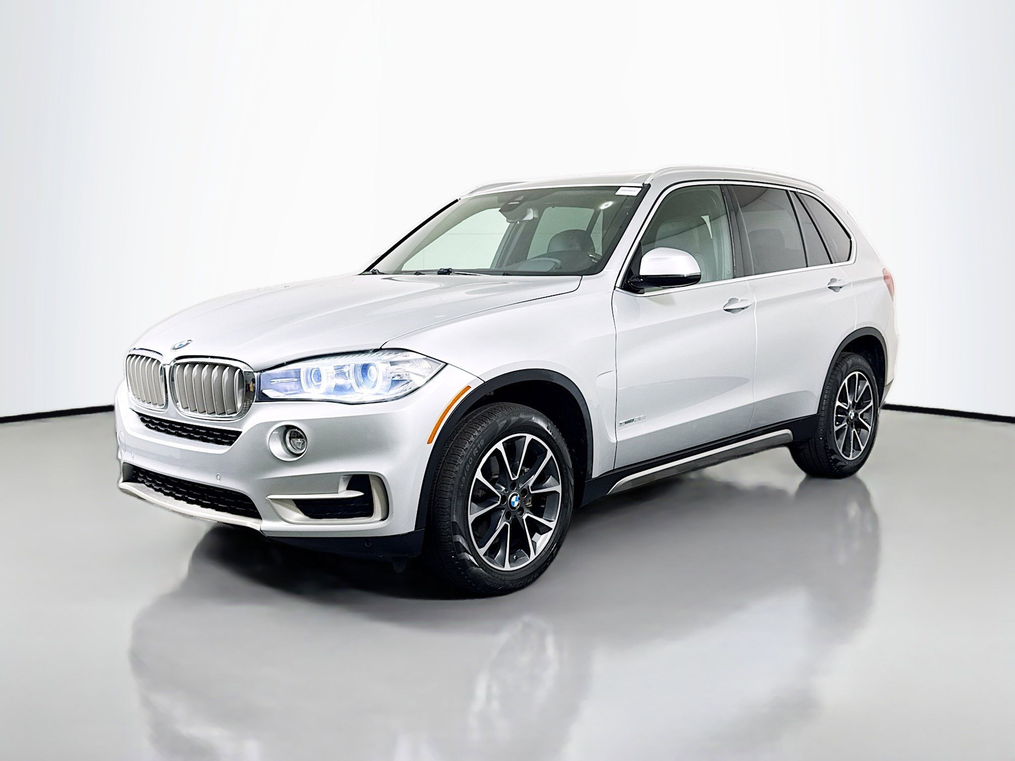 Used 2018 BMW X5 sDrive35i image 4