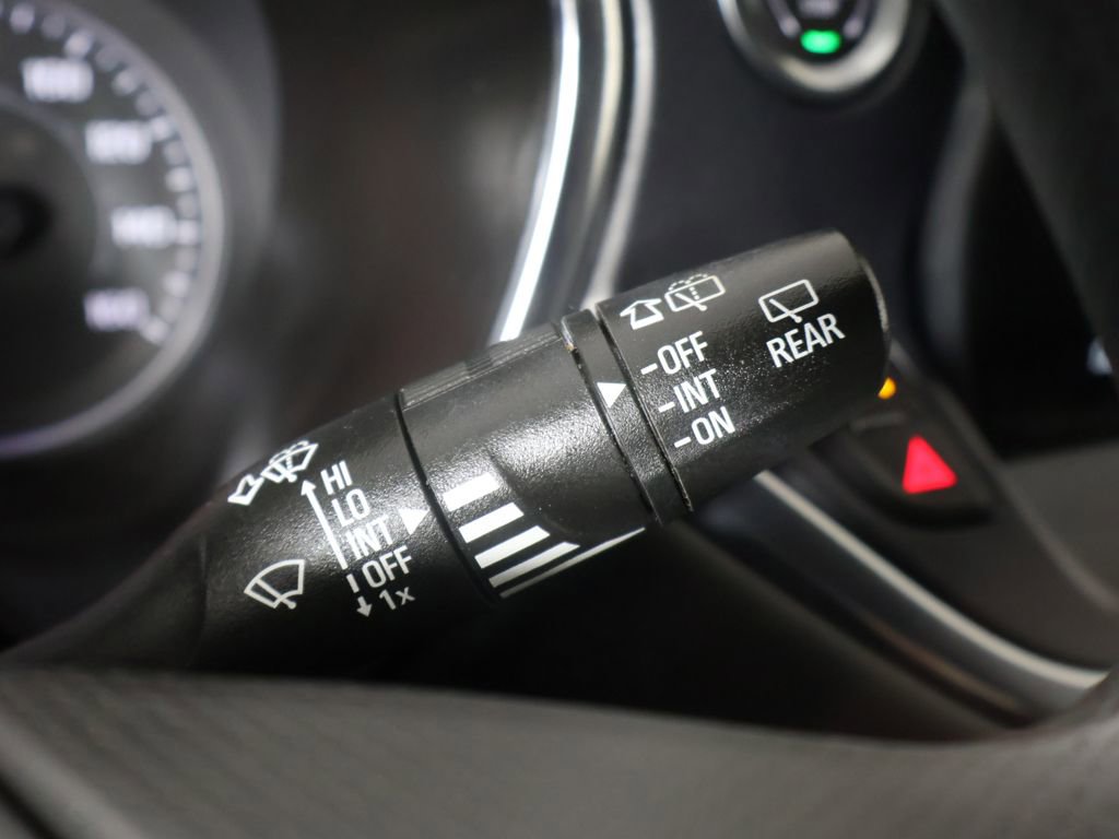 Used 2023 Chevrolet Blazer LT image 37