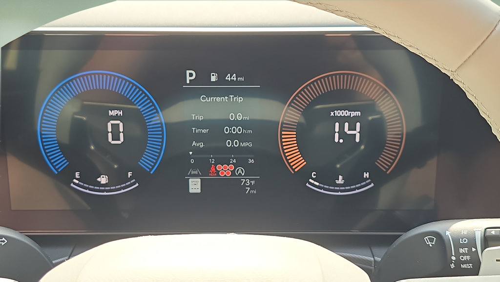 New 2026 Hyundai Santa Fe SE FWD image 17