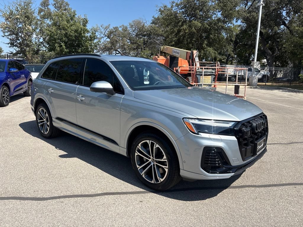 New 2026 Audi Q7 2.0T Premium AWD/4WD image 3