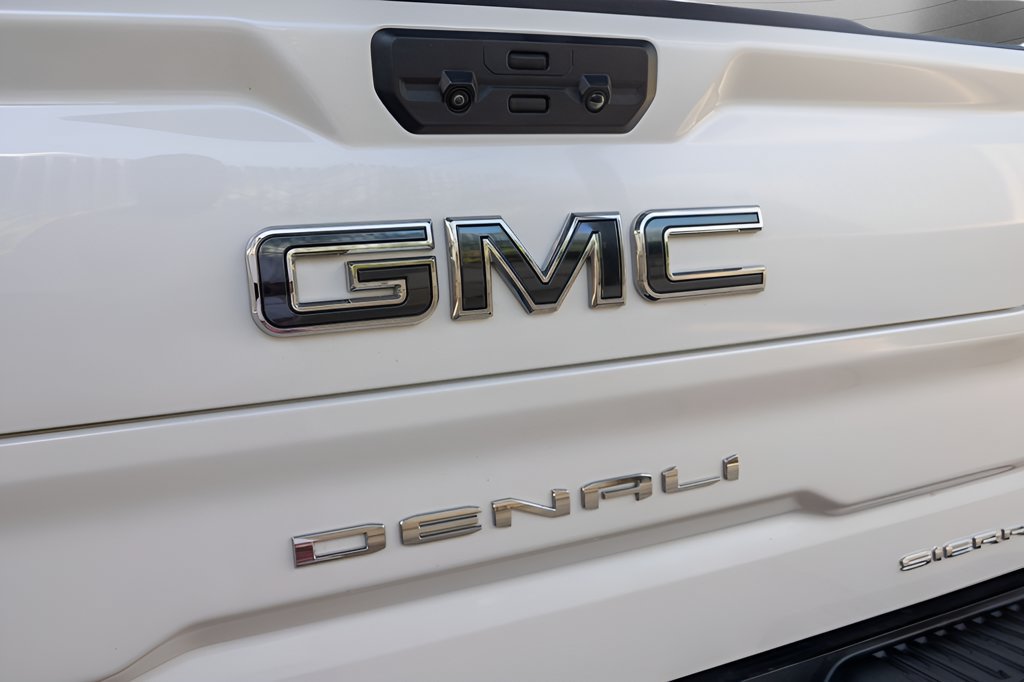 Used 2024 GMC Sierra 1500 Denali Ultimate AWD/4WD image 19