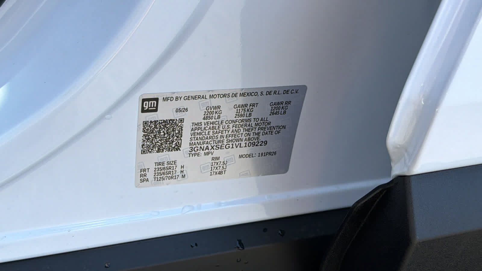 New 2027 Chevrolet Equinox ACTIV w/ Safety and Technology Package AWD/4WD image 30