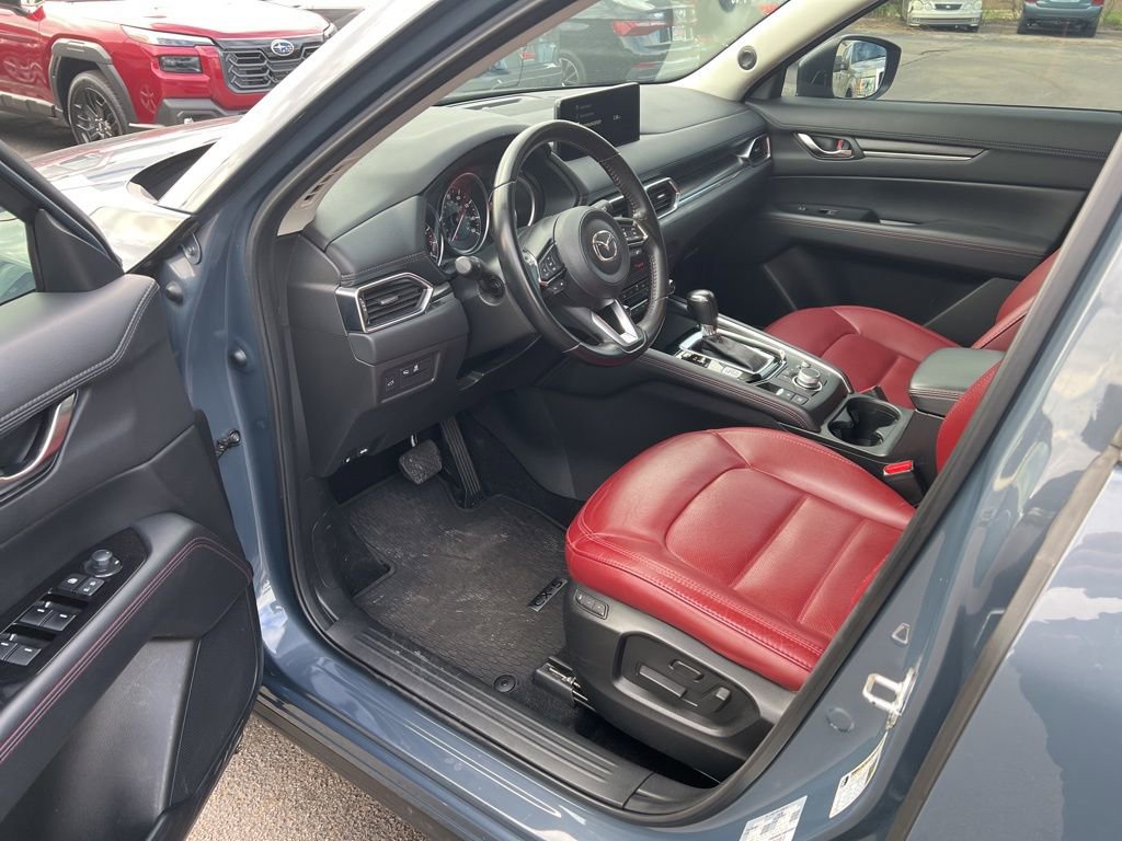 Used 2022 MAZDA CX-5 Carbon Edition image 10