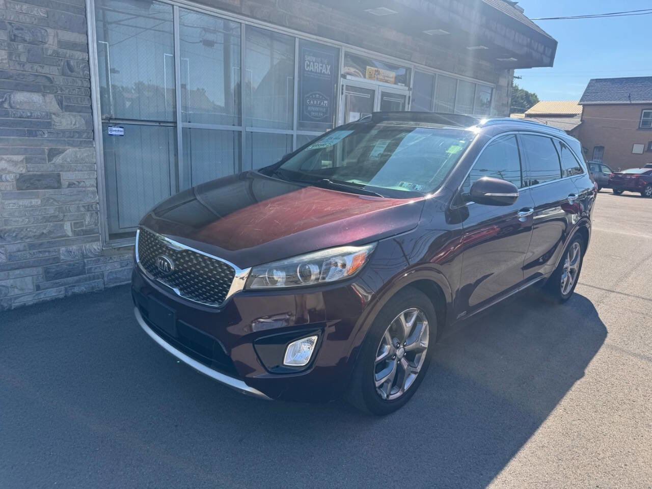 Used 2017 Kia Sorento SX image 1