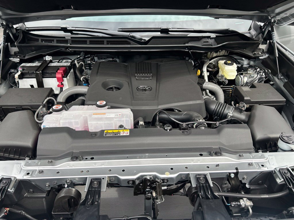 New 2026 Toyota Tundra SR5 AWD/4WD image 25