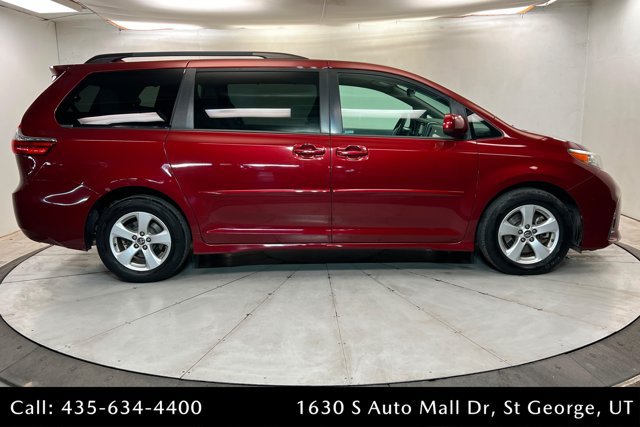 Used 2020 Toyota Sienna LE FWD image 6