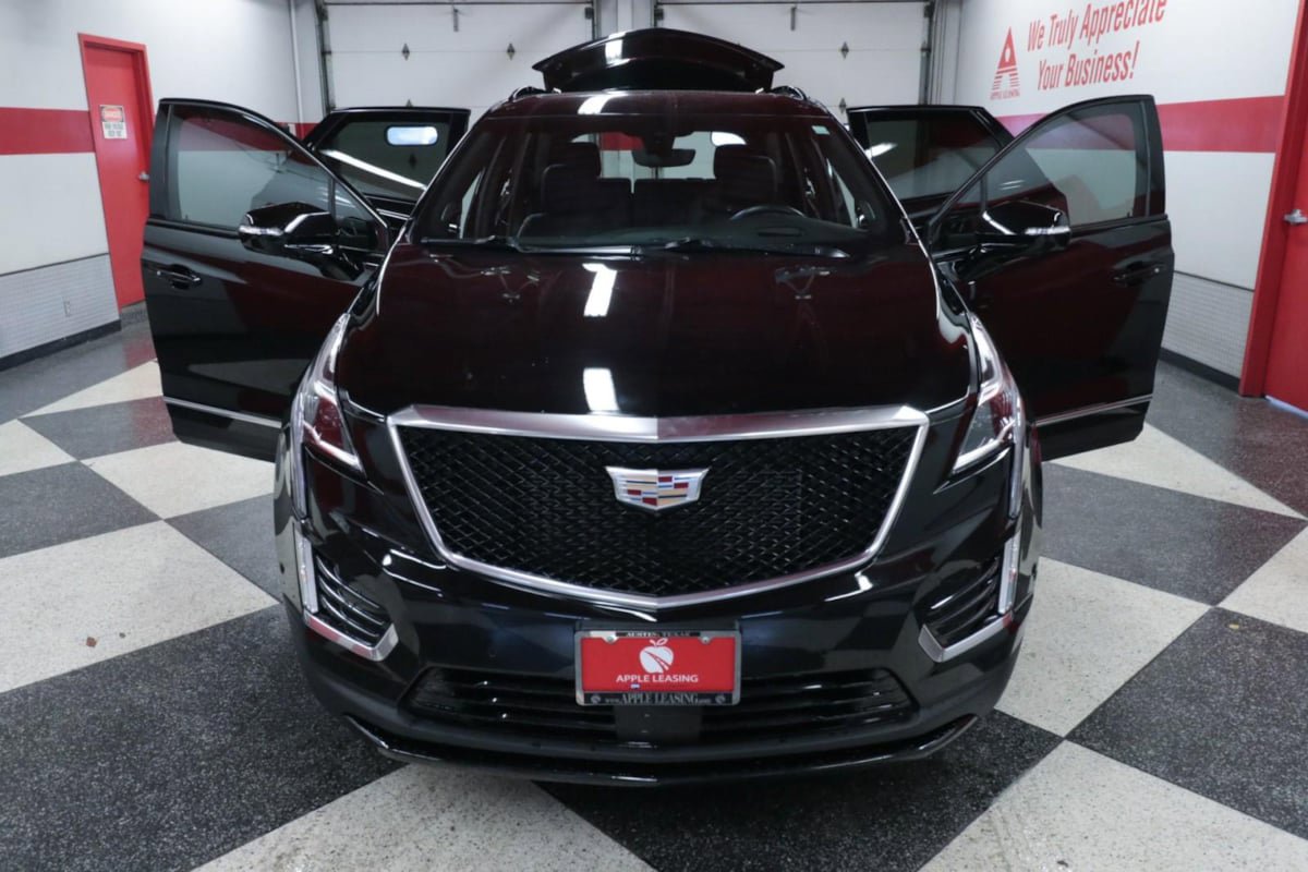 Used 2023 Cadillac XT5 Sportv w/ Technology Package AWD/4WD image 31