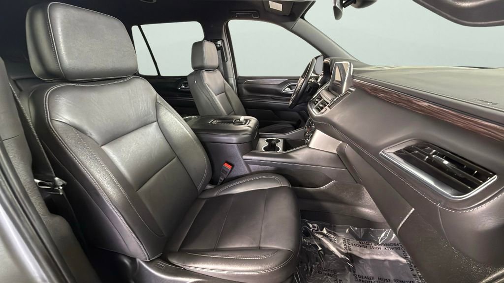 Used 2024 Chevrolet Tahoe LT AWD/4WD image 36