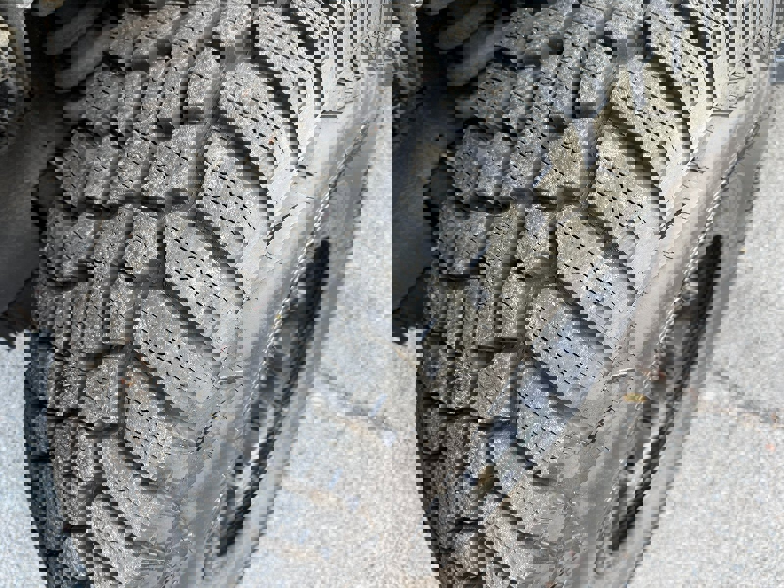 New 2025 Ford F150 Lariat w/ Equipment Group 501A Mid image 36