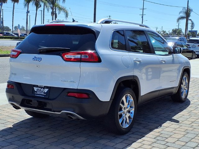 Used 2014 Jeep Cherokee Limited w/ Luxury Group FWD image 6
