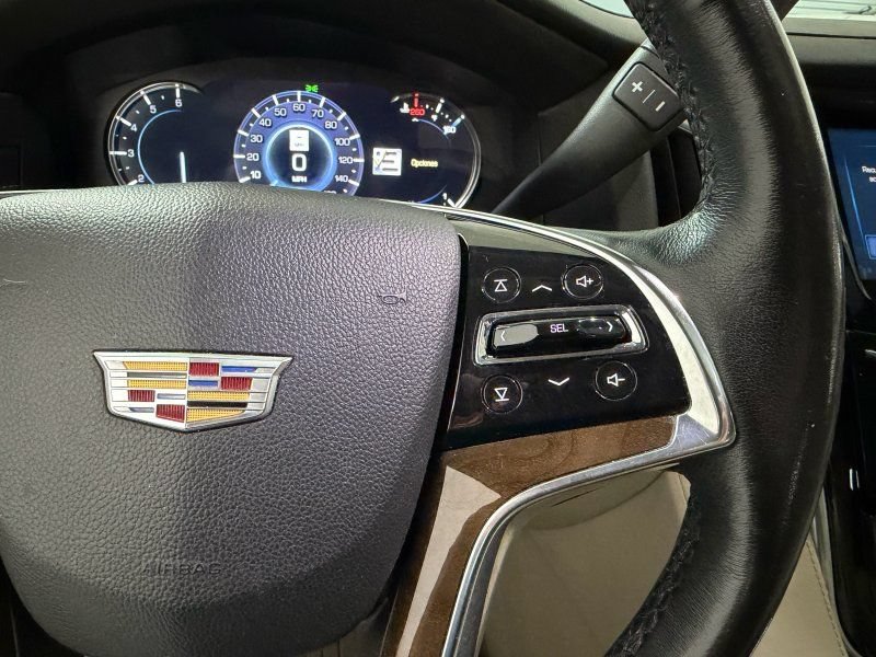 Used 2020 Cadillac Escalade Premium Luxury AWD/4WD image 26