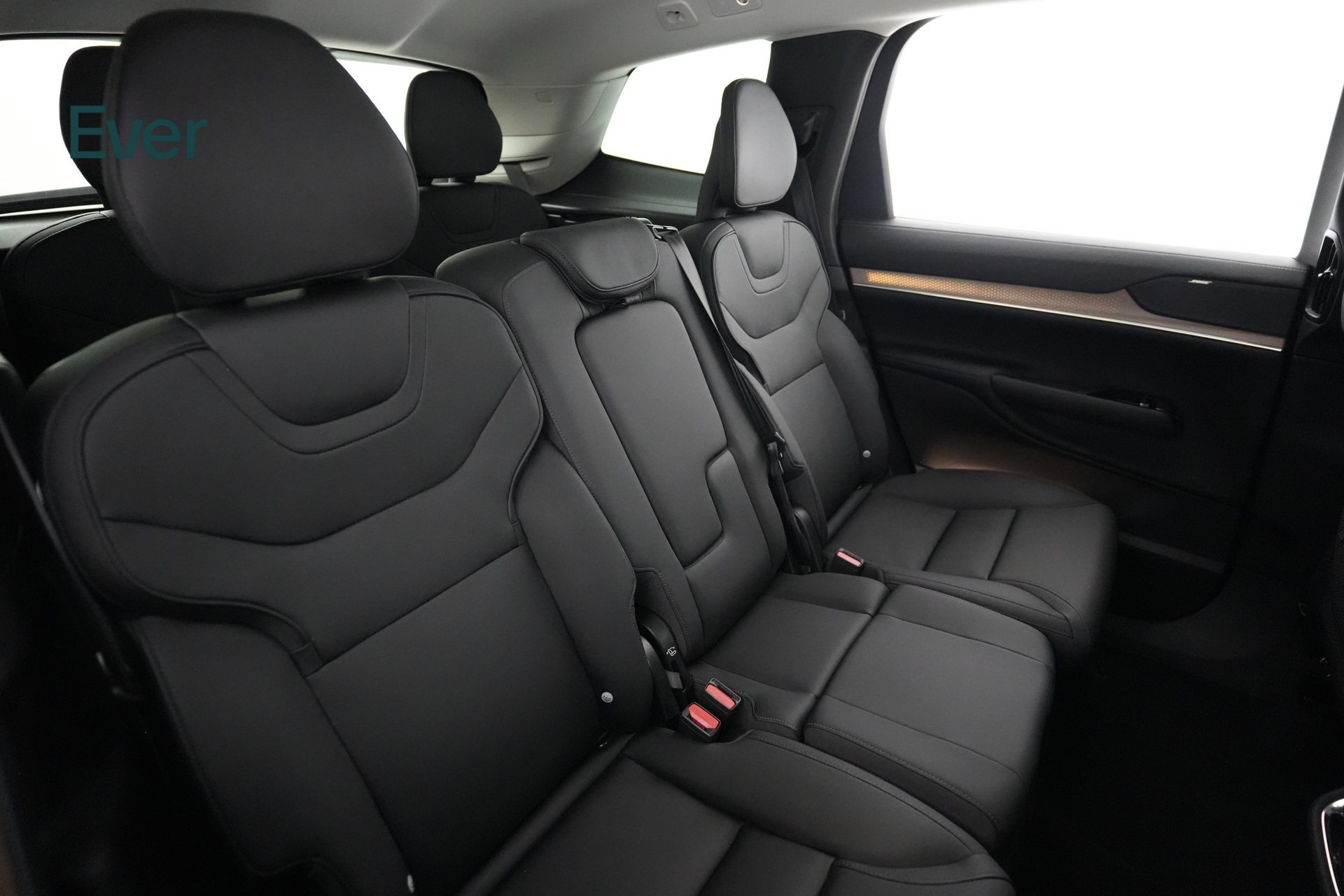 Used 2025 Volvo EX90 Plus AWD/4WD image 5