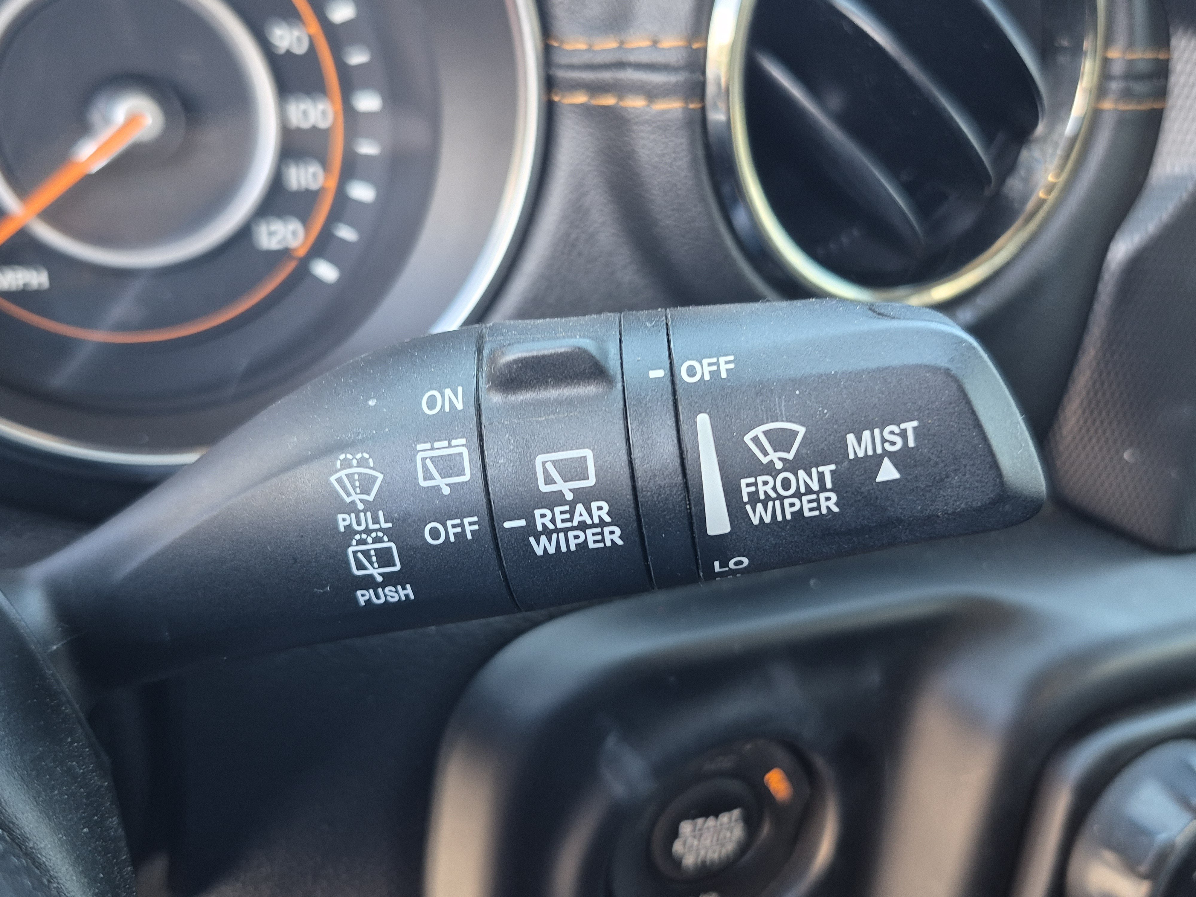 Used 2021 Jeep Wrangler Unlimited Sahara AWD/4WD image 34