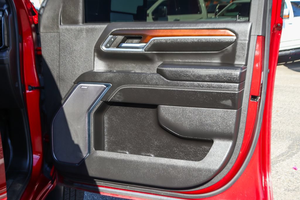 Used 2024 GMC Sierra 3500 Denali w/ Denali Reserve Package AWD/4WD image 40
