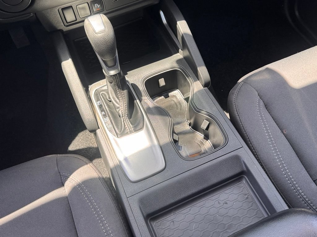 Certified 2025 Nissan Frontier SV RWD image 17