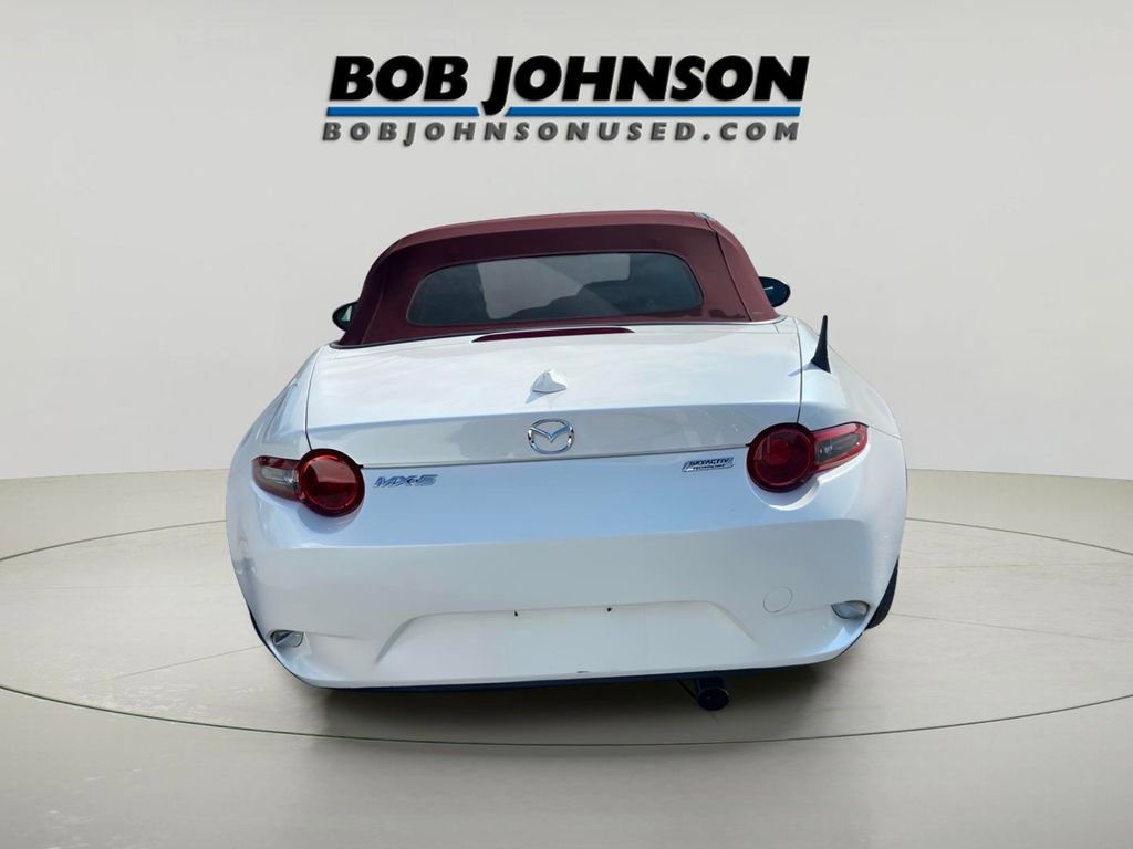 Used 2018 MAZDA MX-5 Miata Grand Touring image 9