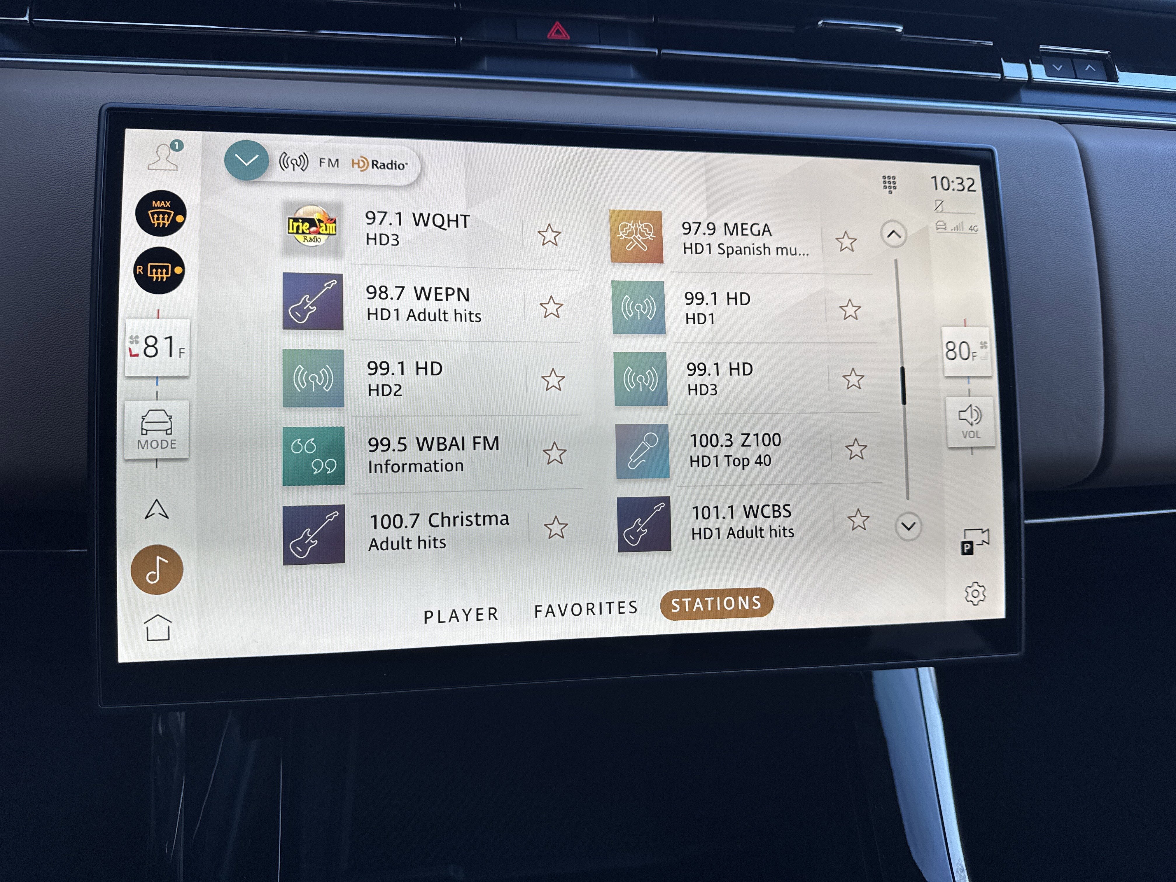 Used 2024 Land Rover Range Rover Sport Dynamic SE image 25