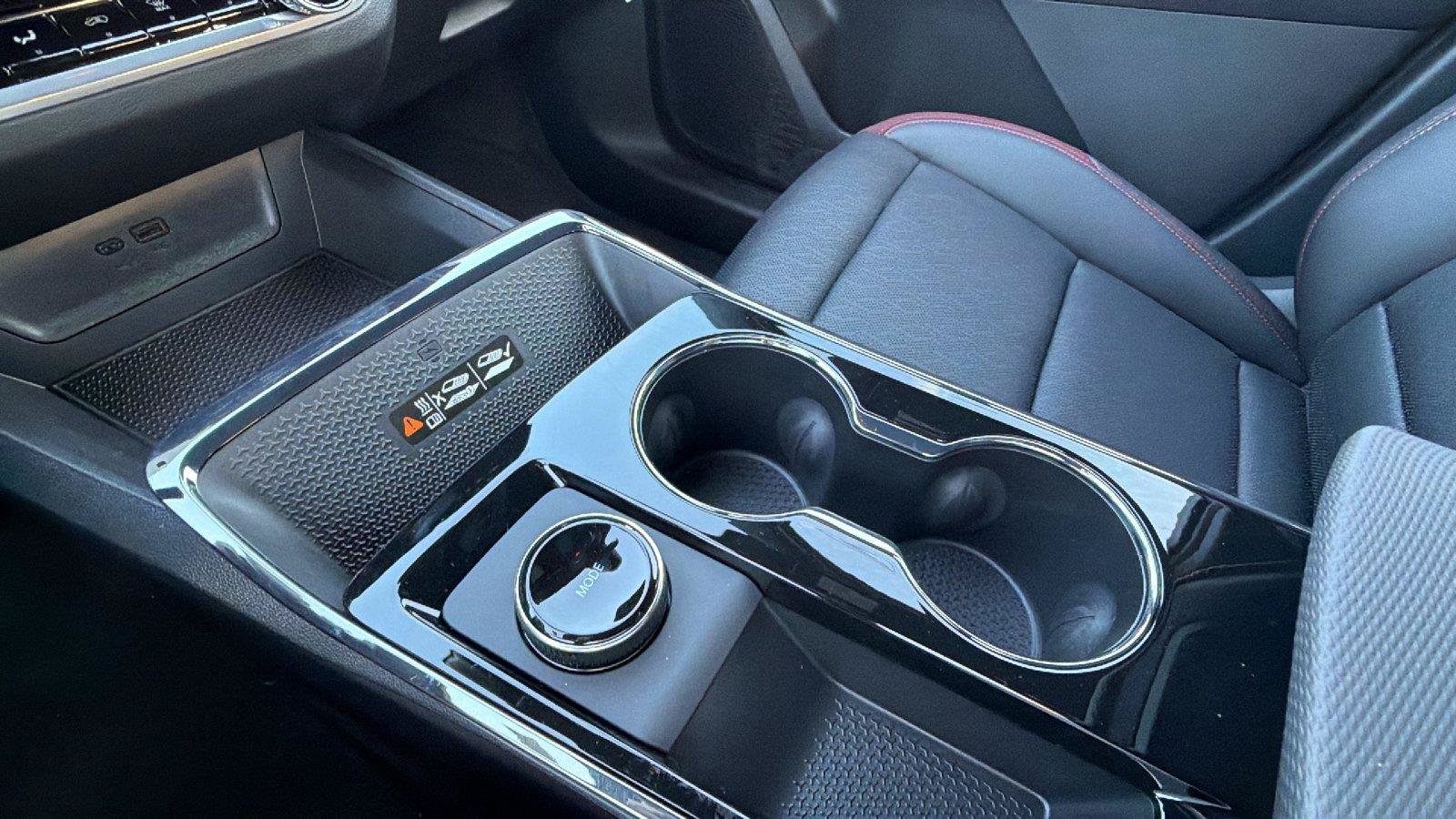 New 2027 Chevrolet Equinox RS w/ Safety and Technology Package FWD image 25