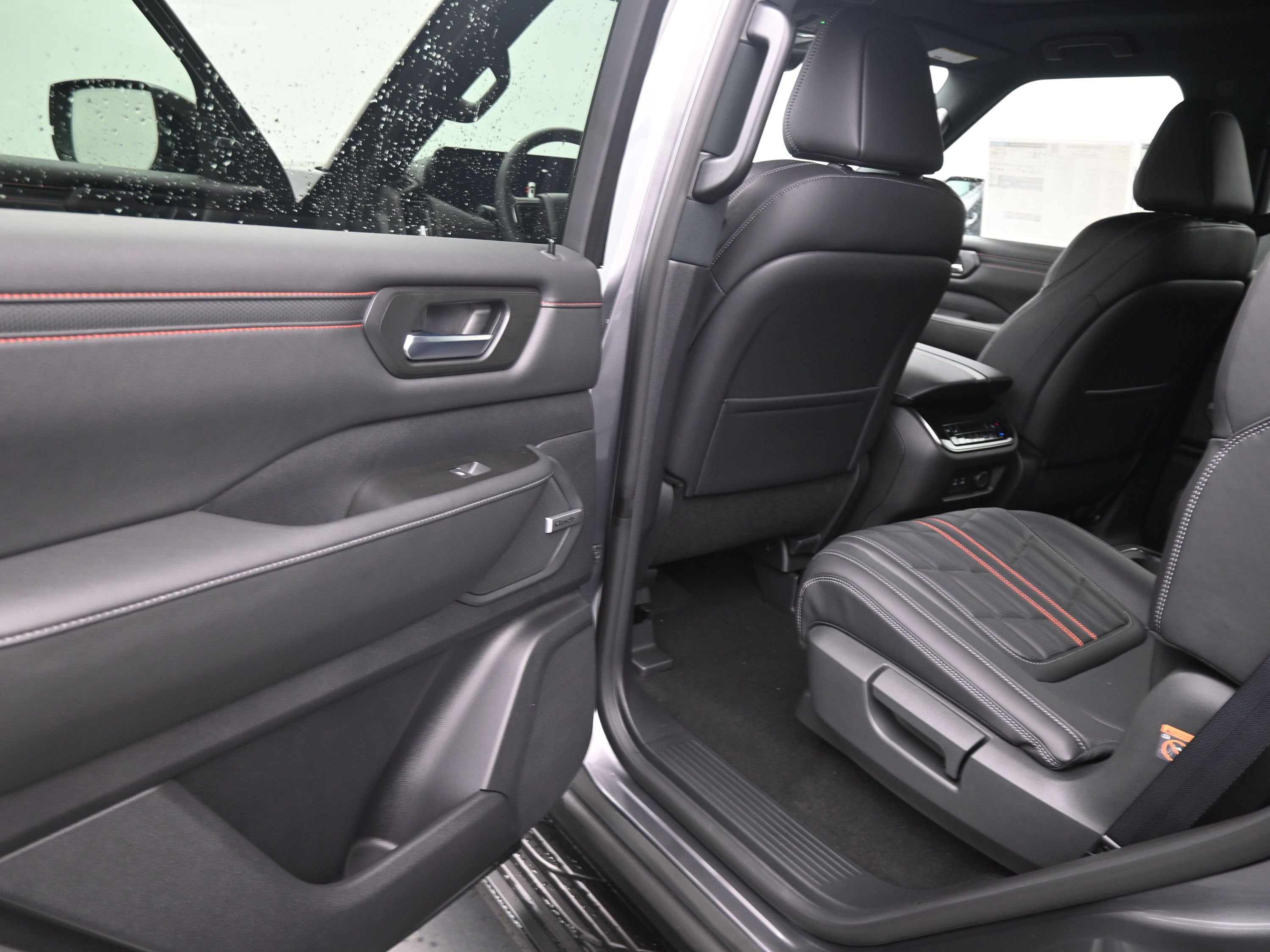 New 2026 Nissan Armada PRO-4X image 17