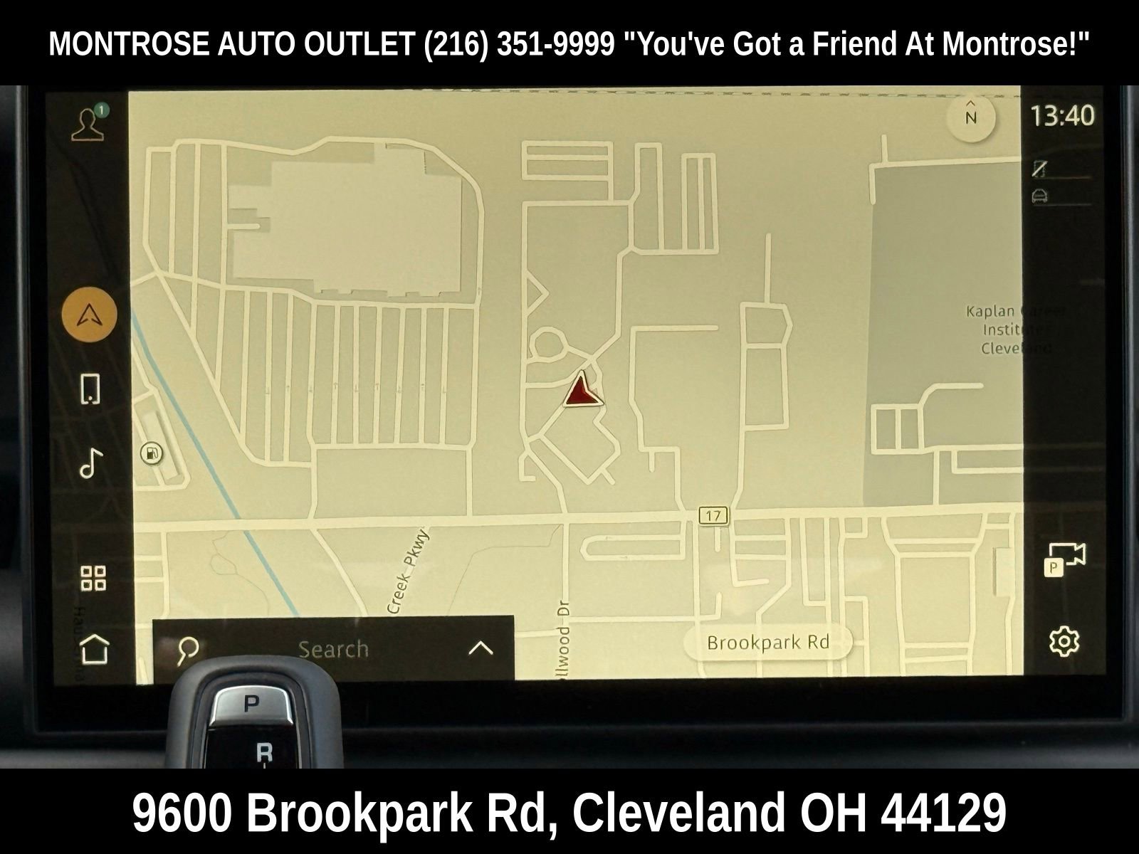 New 2025 Land Rover Defender 110 X-Dynamic SE image 20