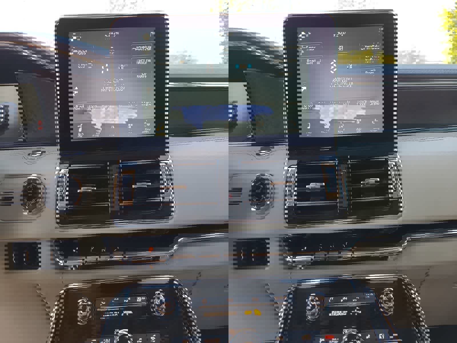 Used 2018 Lincoln Navigator Reserve w/ Technology Package AWD/4WD image 24