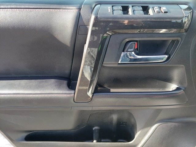 Used 2024 Toyota 4Runner TRD Off-Road Premium image 40