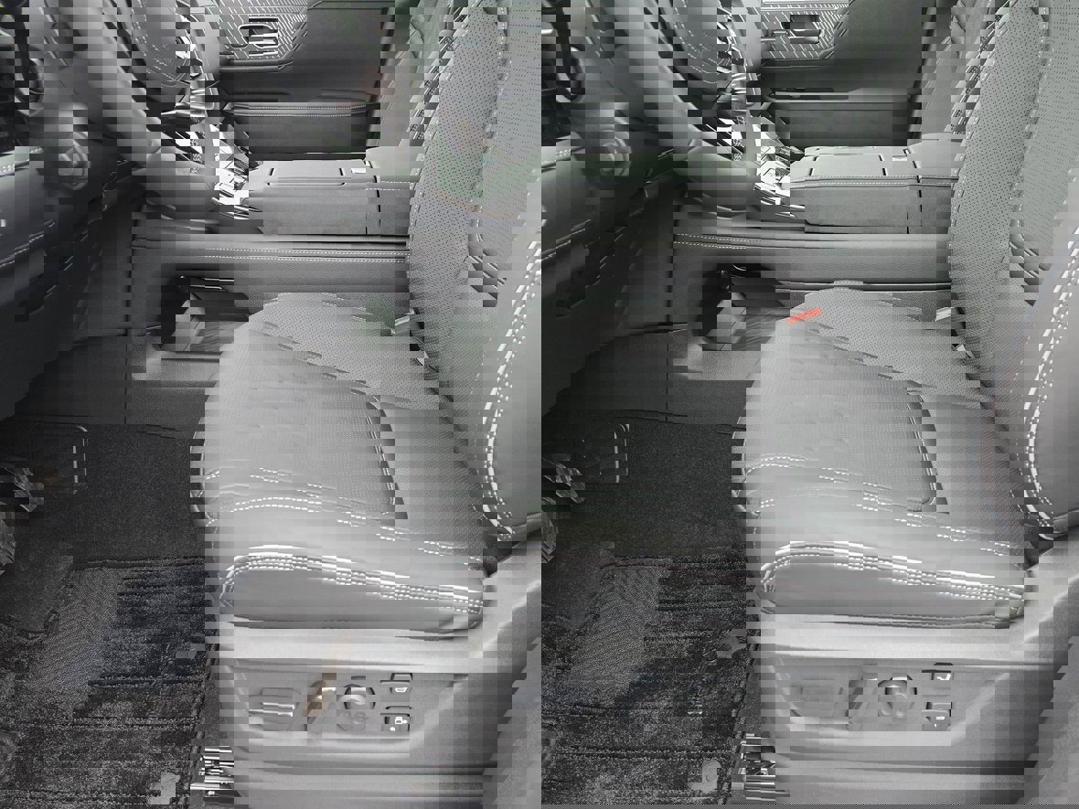 New 2026 INFINITI QX80 Autograph image 16