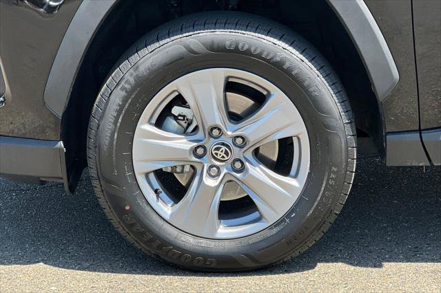 Certified 2023 Toyota RAV4 XLE AWD/4WD image 31