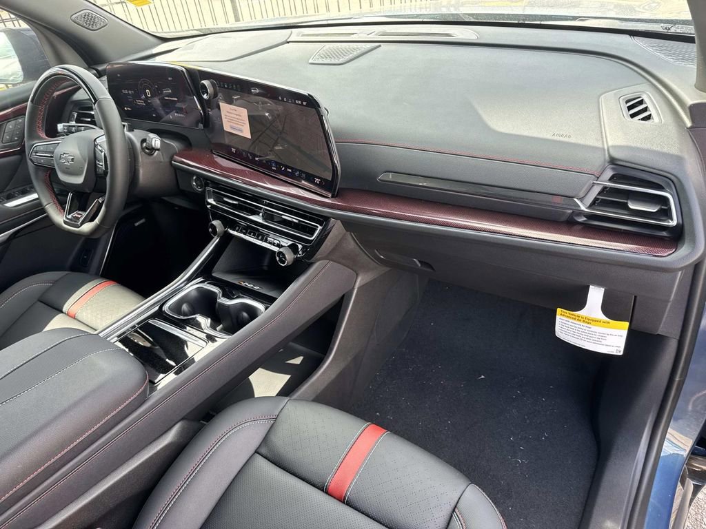 New 2026 Chevrolet Traverse RS FWD image 13