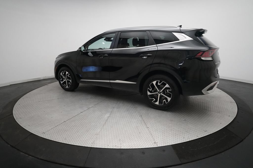 Used 2025 Kia Sportage EX AWD/4WD image 32
