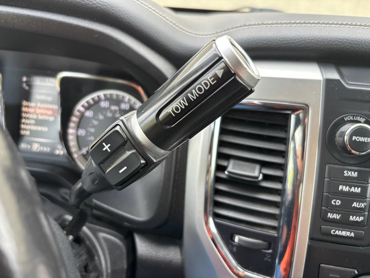 Used 2018 Nissan Titan PRO-4X AWD/4WD image 44