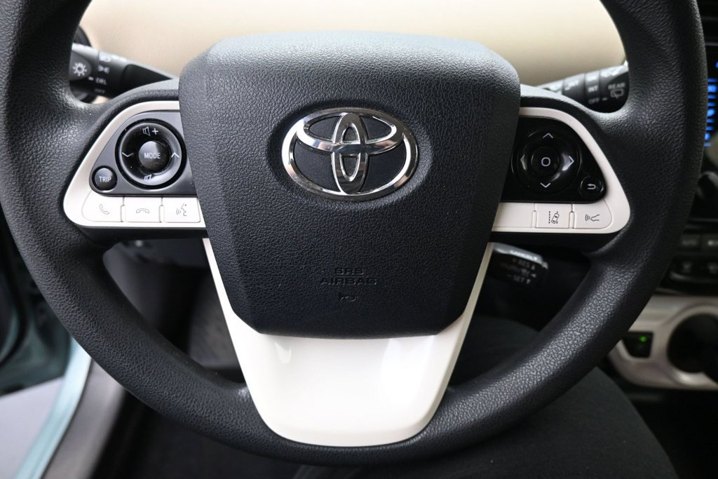 Used 2017 Toyota Prius Two FWD image 16